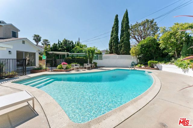 5912 Tellefson Road, Culver City, CA 90230