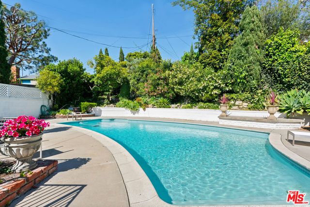 5912 Tellefson Road, Culver City, CA 90230