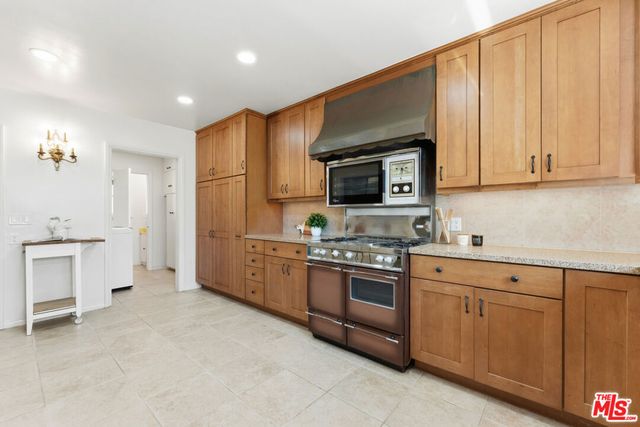 5912 Tellefson Road, Culver City, CA 90230