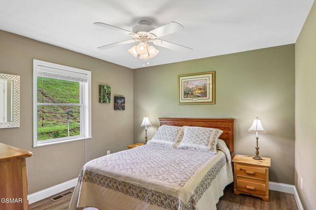 4311 Grindstone Ridge Road, Pigeon Forge, TN 37863