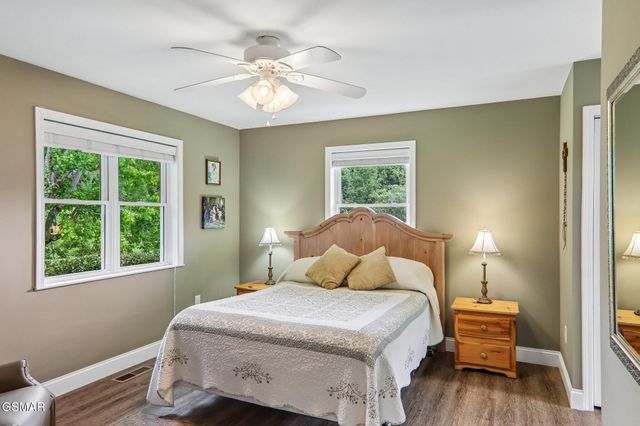 4311 Grindstone Ridge Road, Pigeon Forge, TN 37863