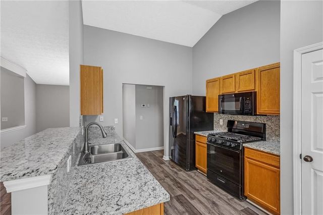 11 Fern Leaf Court, Dallas, GA 30157