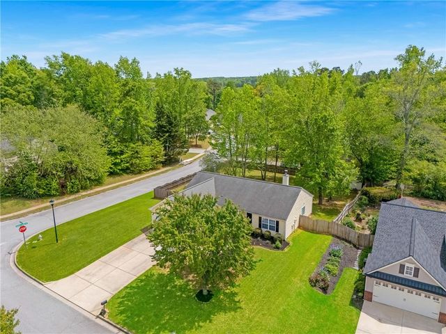 11 Fern Leaf Court, Dallas, GA 30157