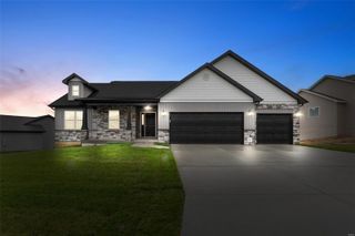 71 Whiteside Estates Dr., Silex, MO 63377