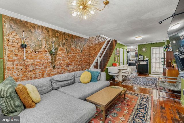 2567 TRENTON AVE, Philadelphia, PA 19125