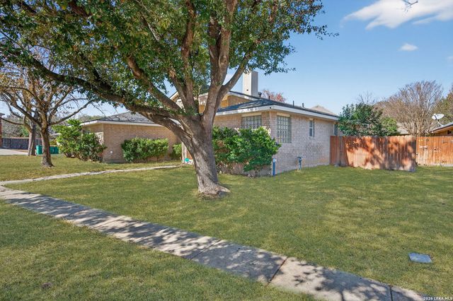 9203 Shadow Lawn, Converse, TX 78109