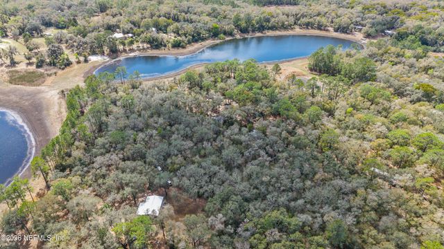 167 W STRICKLAND Road, Interlachen, FL 32148