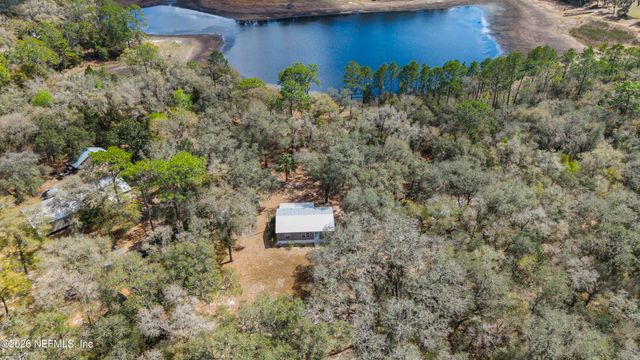 167 W STRICKLAND Road, Interlachen, FL 32148