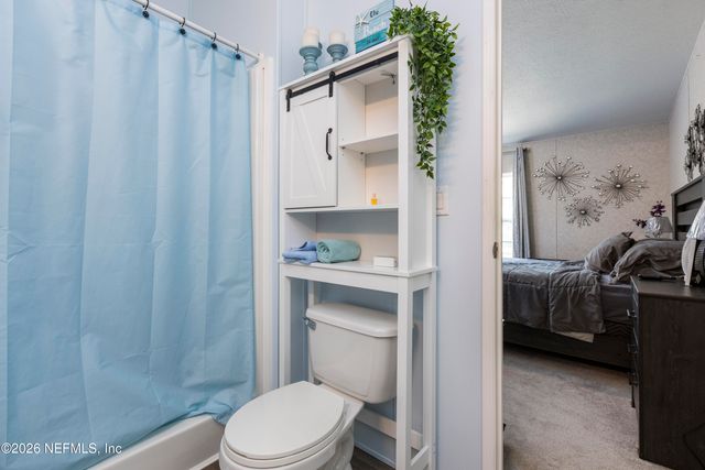 167 W STRICKLAND Road, Interlachen, FL 32148