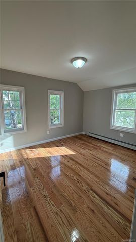 16421 109th Road, Jamaica, NY 11433