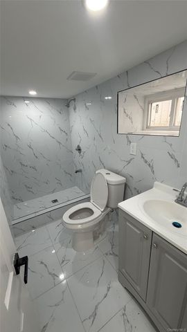 16421 109th Road, Jamaica, NY 11433