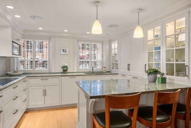 80 Pinckney Street, Boston, MA 02114