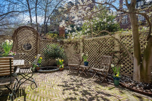 80 Pinckney Street, Boston, MA 02114