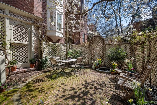 80 Pinckney Street, Boston, MA 02114