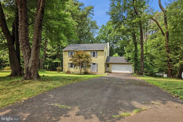 42 SPRINGS DR, Doylestown, PA 18901
