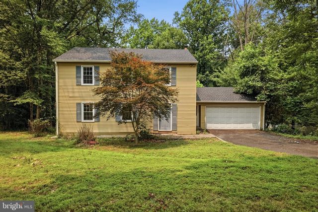 42 SPRINGS DR, Doylestown, PA 18901