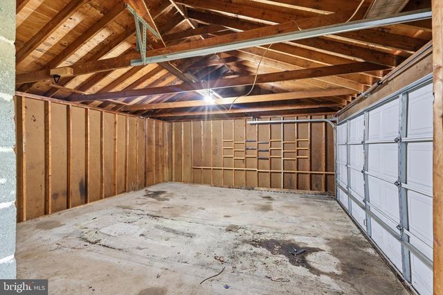 42 SPRINGS DR, Doylestown, PA 18901