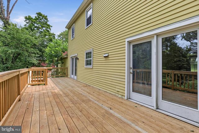 42 SPRINGS DR, Doylestown, PA 18901