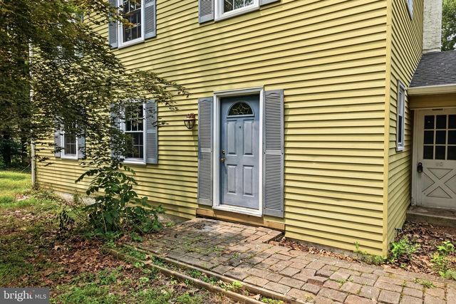 42 SPRINGS DR, Doylestown, PA 18901