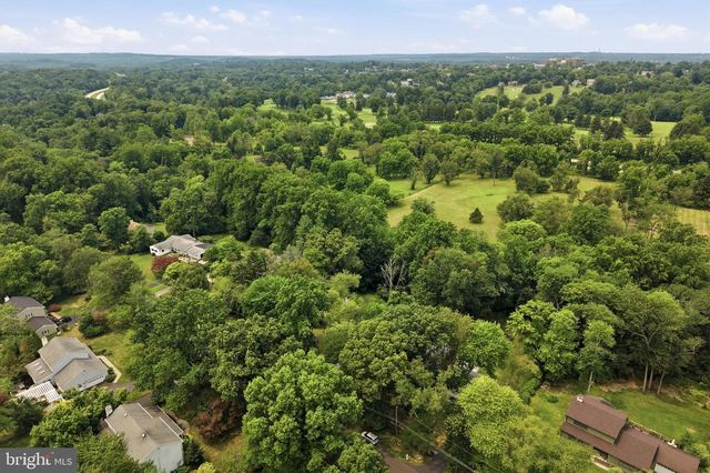 42 SPRINGS DR, Doylestown, PA 18901