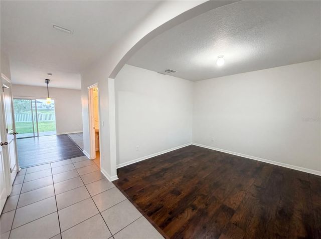 35687 HILLBROOK AVENUE, Zephyrhills, FL 33541