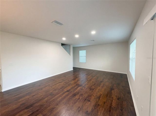 35687 HILLBROOK AVENUE, Zephyrhills, FL 33541