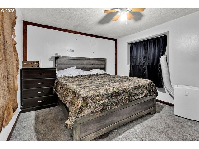 154 37TH St, Springfield, OR 97478