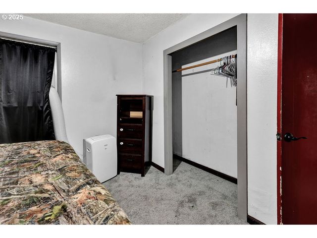 154 37TH St, Springfield, OR 97478