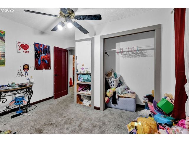 154 37TH St, Springfield, OR 97478