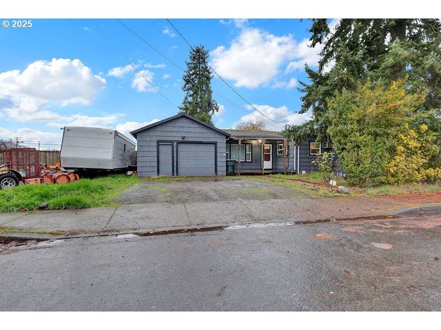 154 37TH St, Springfield, OR 97478