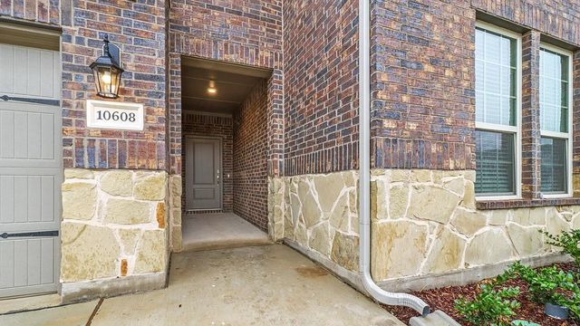 2004 Foggy Woods Lane, Anna, TX 75409