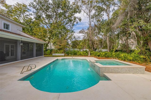 258 Saint James Avenue, St. Simons Island, GA 31522