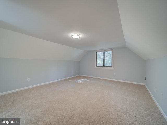 11301 GATESBOROUGH LN, Reston, VA 20191