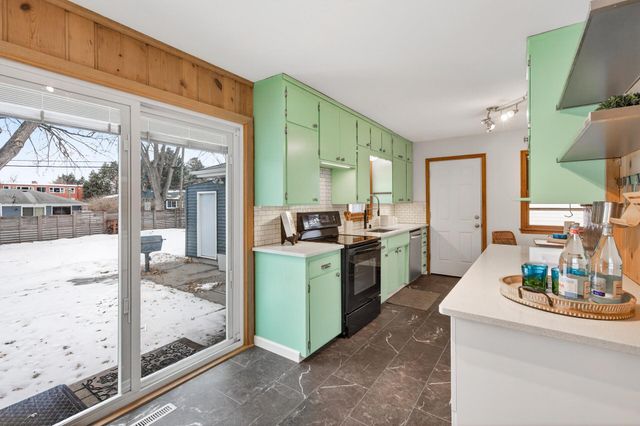 1711 Saint Marys Street, Falcon Heights, MN 55113