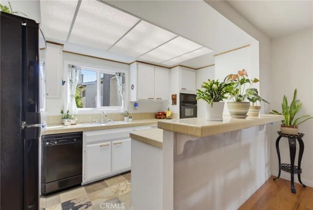 1404 Stanford Avenue, Redondo Beach, CA 90278