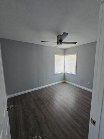 8467 Cottonwood Avenue, Fontana, CA 92335