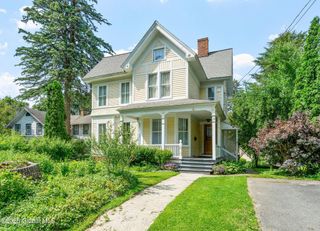 33 Pinewoods Avenue, Troy, NY 12180
