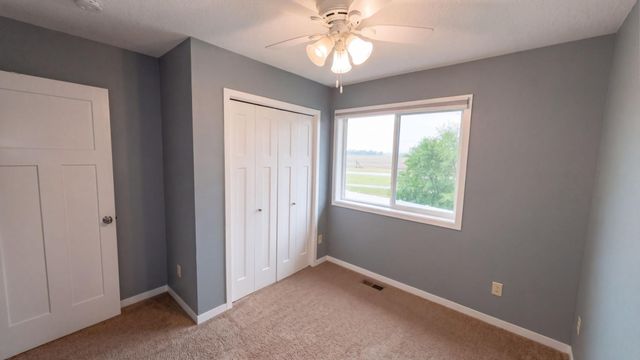 18772 Range Pole Point, Big Lake, MN 55309