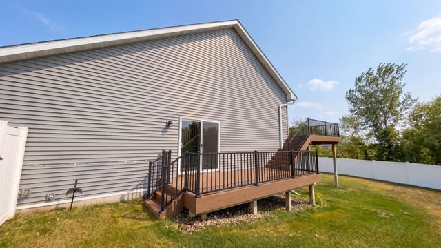 18772 Range Pole Point, Big Lake, MN 55309