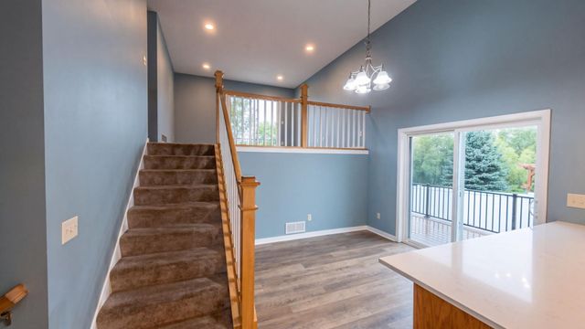18772 Range Pole Point, Big Lake, MN 55309