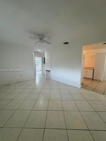 2808 SW 67th Way, Miramar, FL 33023