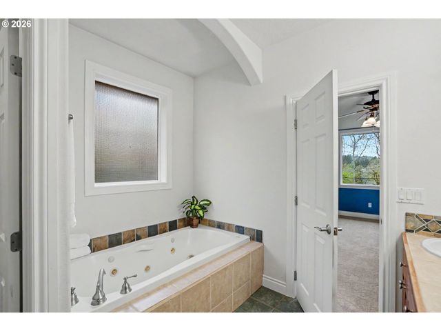 4536 Nw BOXWOOD Dr, Corvallis, OR 97330