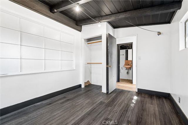 8557 Remick, Los Angeles, CA 91352