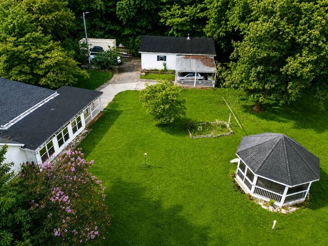 4455 Pond Creek Rd, Pegram, TN 37143