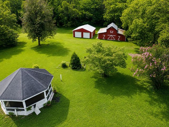 4455 Pond Creek Rd, Pegram, TN 37143