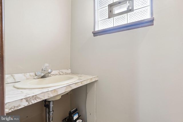 9954 BRIDLE RD, Philadelphia, PA 19115