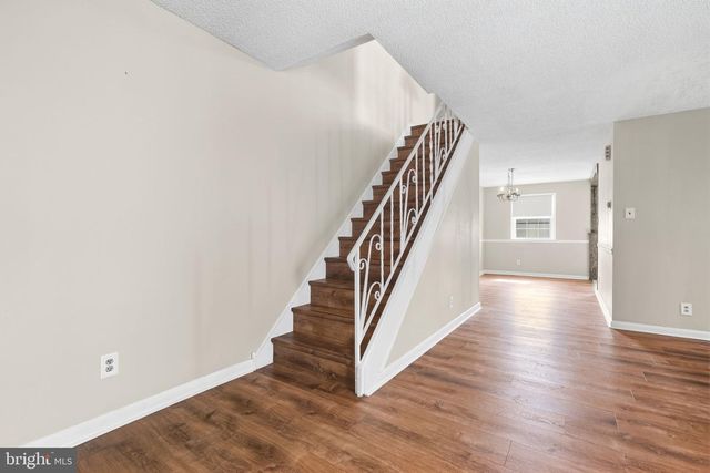 9954 BRIDLE RD, Philadelphia, PA 19115