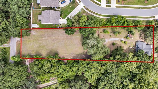 1046 Bee Hive Road, Awendaw, SC 29429