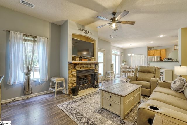 316 Crestview Lane, Spartanburg, SC 29301
