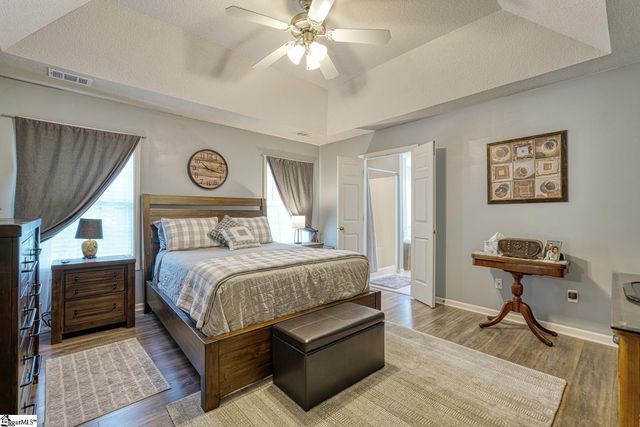 316 Crestview Lane, Spartanburg, SC 29301